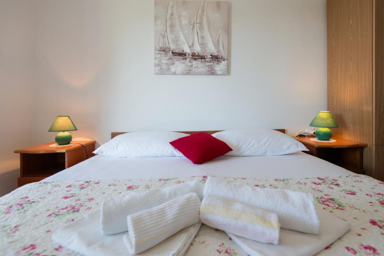 Guesthouse Pavla Govedari ภายนอก รูปภาพ