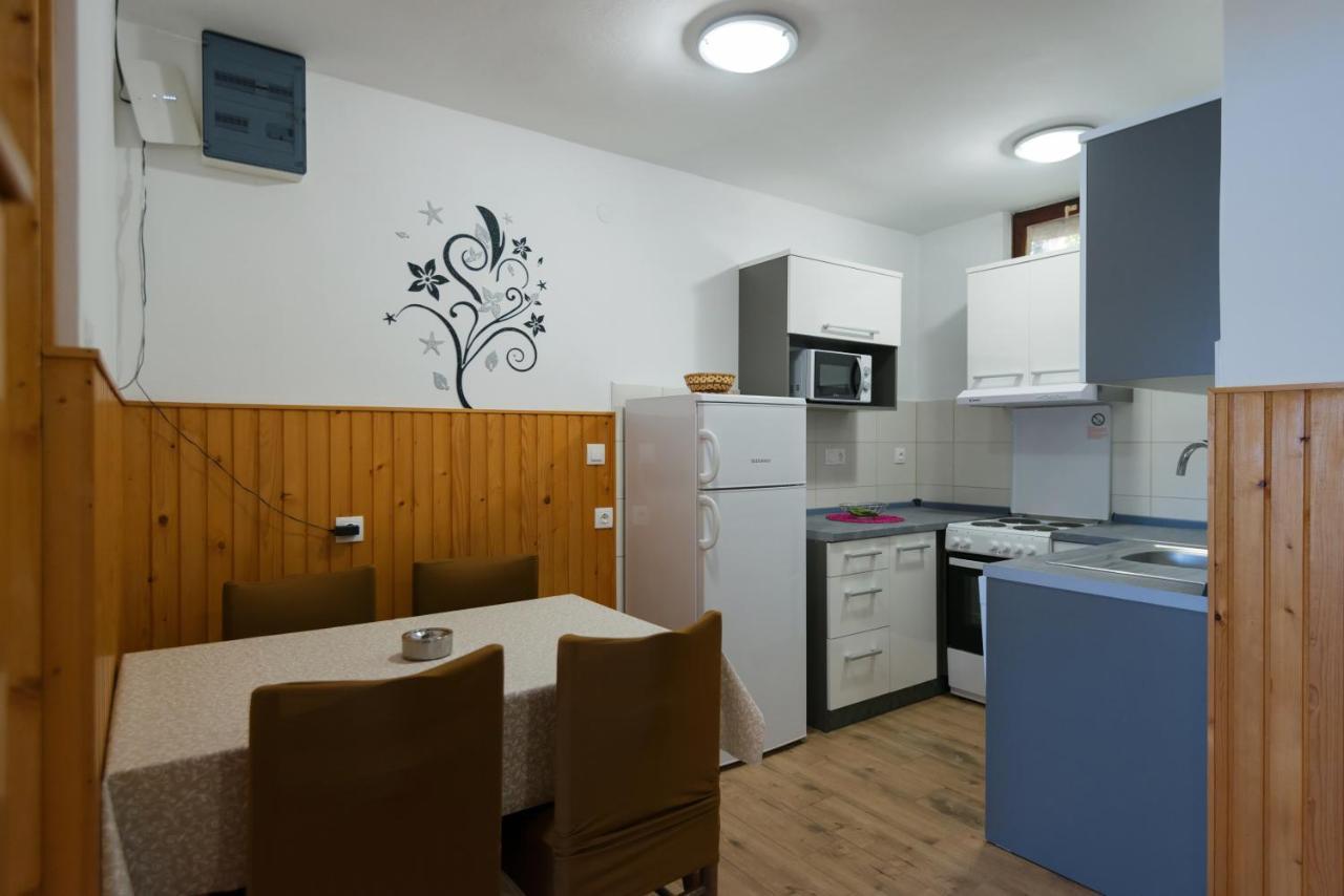 Guesthouse Pavla Govedari ภายนอก รูปภาพ